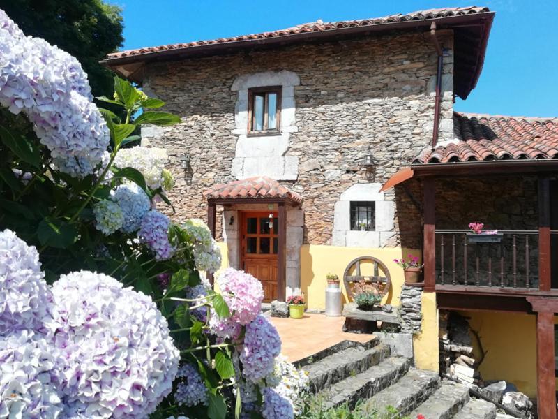 La Asturxana Guest House Malleza Exterior foto